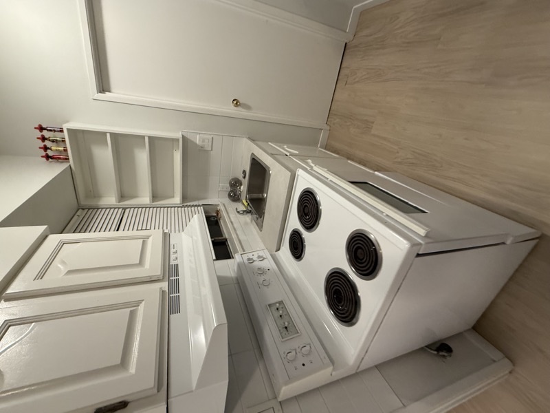 Room after Pixel Cleaners move out clean