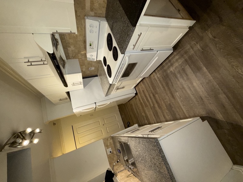 Room after Pixel Cleaners move out clean