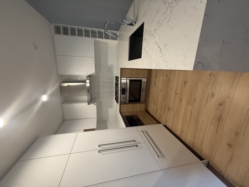 Room after Pixel Cleaners move out clean