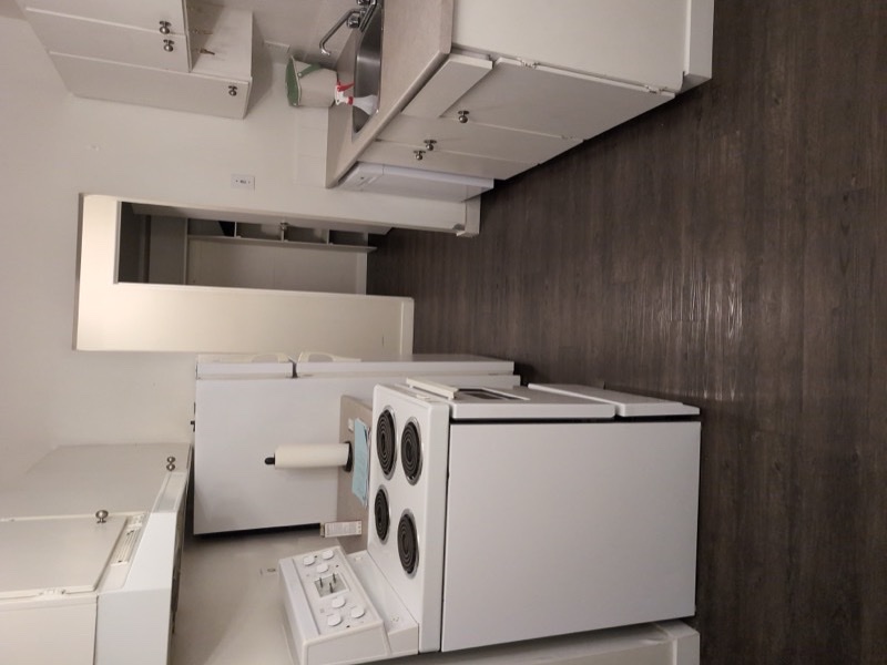 Room after Pixel Cleaners move out clean