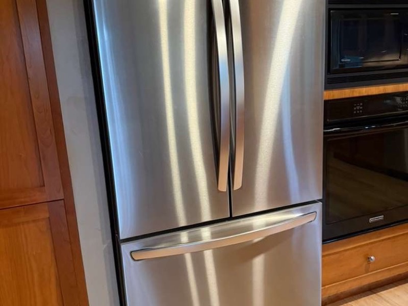 Room after Pixel Cleaners residential clean