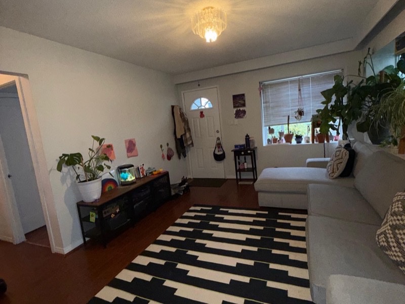 Room after Pixel Cleaners residential clean