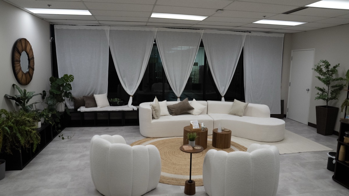 Spotless living room after professional cleaning by Pixel Cleaners